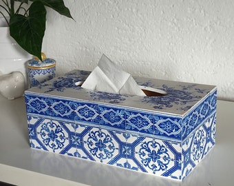 Tissue Box Cover Spanish Tiles Decoration. Wooden Tissue Dispenser. Bathroom decoration.