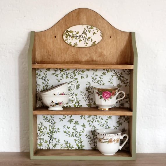 Vintage Style Wooden Spice Rack: Farmhouse Kitchen Decor