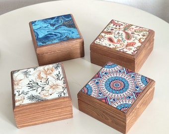 Caja de anillo de madera con diseños de azulejos. Porta Anillo. Portador Alianzas. Caja Compromiso