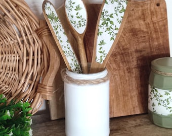 Wooden Spatulas & Spoon Set. Rustic Cottage Kitchen Utensils. Green Leaves Kitchen Decor.