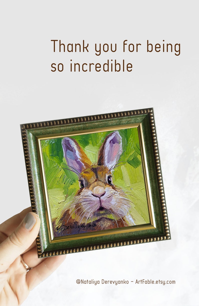 Lapin mignon peignant à l'huile originale 4 x 4, petite oeuvre d'art encadrée de lapin, cadeau d'art d'illustration de lapin pour un ami image 2