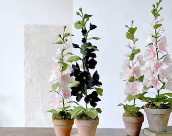 Black Knight Paper Hollyhock / Plant Sculpture / Moederdag Cadeau / Papieren bloemen / Cadeau voor tuinman / Cottage Decor / Eerste verjaardag
