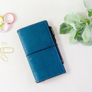 Traveler's Notebook Cover - Vegan Leather Journal Cover - Cork Hobonichi Weeks Case - Teal Minimalist TN Sleeve