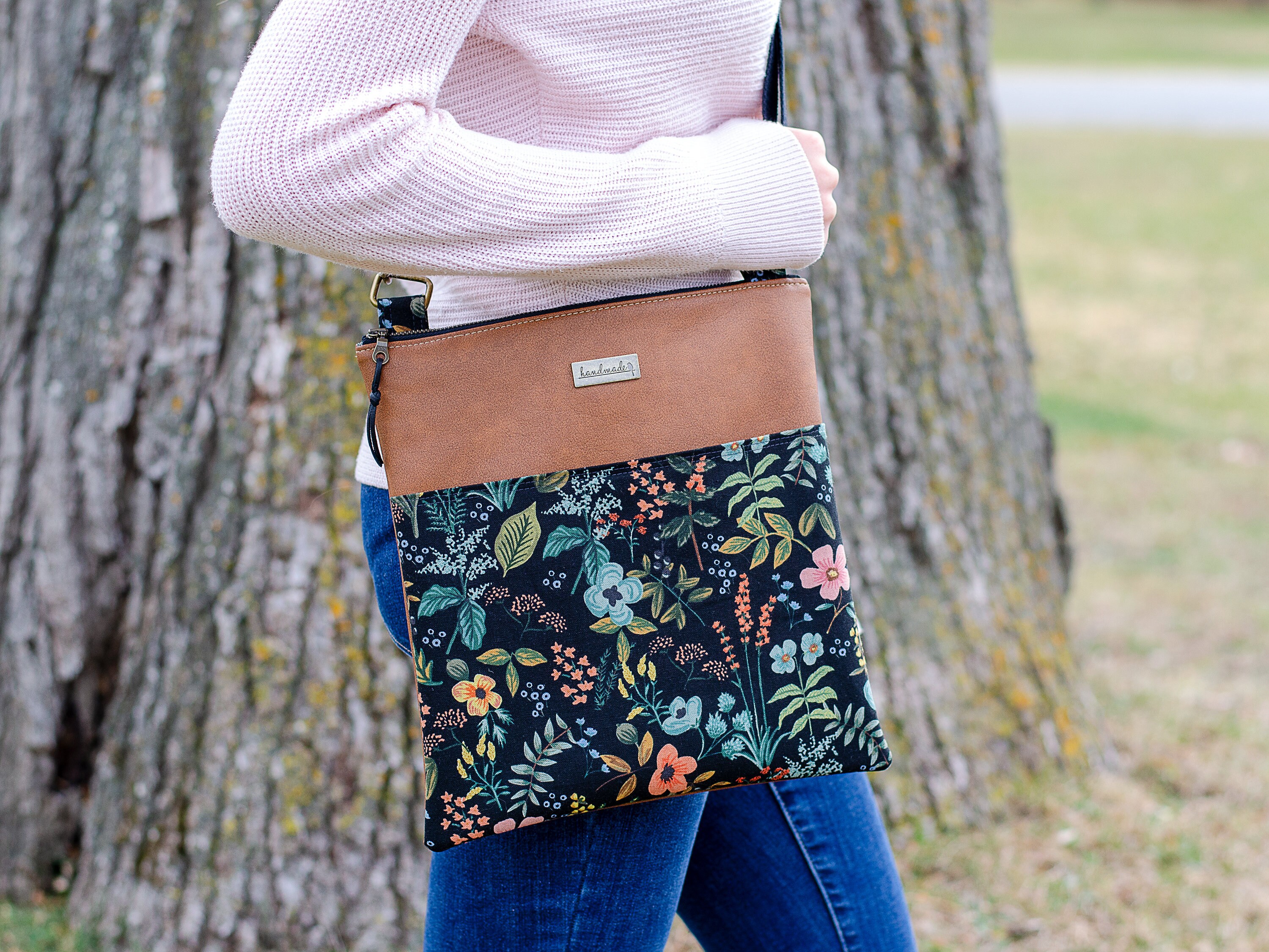 Tan Vegan Leather Crossbody Bag Minimalist Purse for Women Crossbody Purse Small Everyday Bag Etsy Ireland