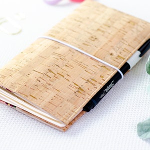 Traveler's Notebook Cover - Cork TN Journal Sleeve - Minimalist Planner Case - A5 - Hobonichi Tech - B6 - Pocket Calendar Cover