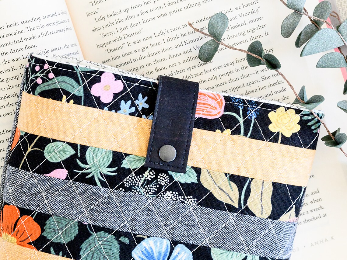 Protective Book Cover Quilted Book Sleeve Padded Storage Etsy UK