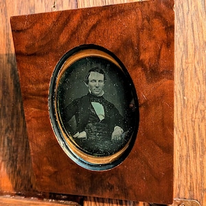Antique Eponymous daguerreotype circa 1840-50