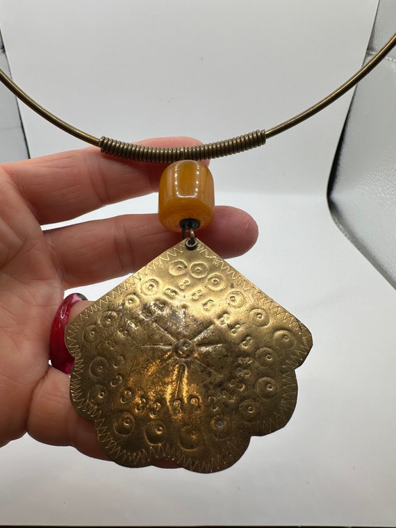 Large Hammered Brass Pendant Choker Necklace Bakel