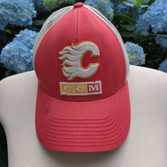calgary flames trucker hat