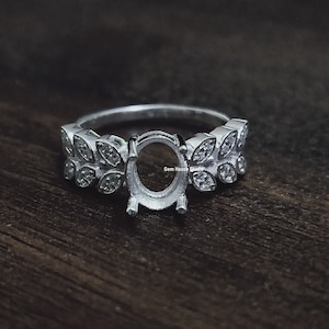 Sterling Silver Oval Prong Ring Base: CZ Leaf Setting, 6x8mm DIY