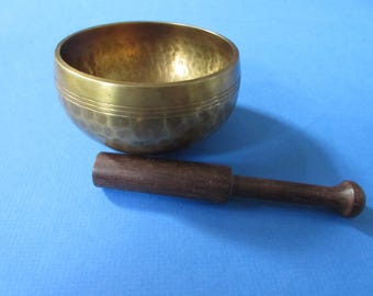 Himalayan Healing Singing Bowl 3.5" w Mallet + Bag