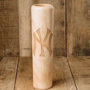 New York Yankees &quot;NY&quot; Dugout Mug® | Baseball Bat Mug