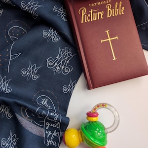 Our Lady of La Leche Swaddle - Scarf - Catholic Baby Gift - Baby Shower Gift - Blessed Virgin - New Baby Gift - Catholic Swaddle - Muslin