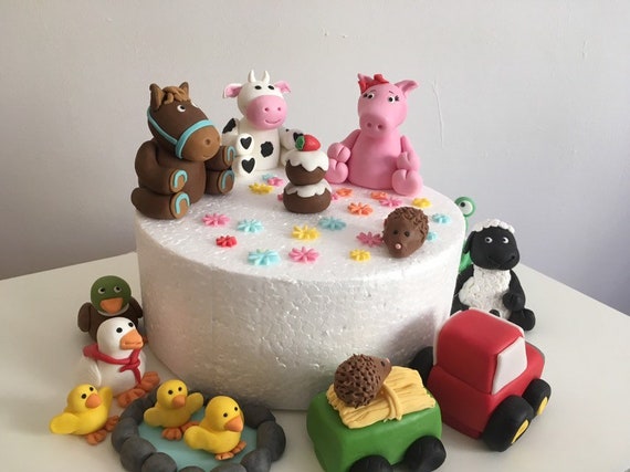 Vendita online di Dolci Torta di compleanno Fattoria 🐮 + party kit con gli  animali - Gazzani Pasticceria