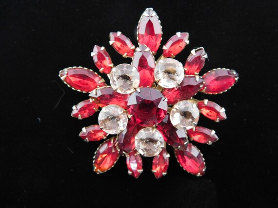 Red and Clear Rhinestone 5-Sided Brooch! - image 2