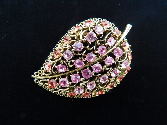 Red and Pink Unsigned Leaf Brooch/Pin! - image 2