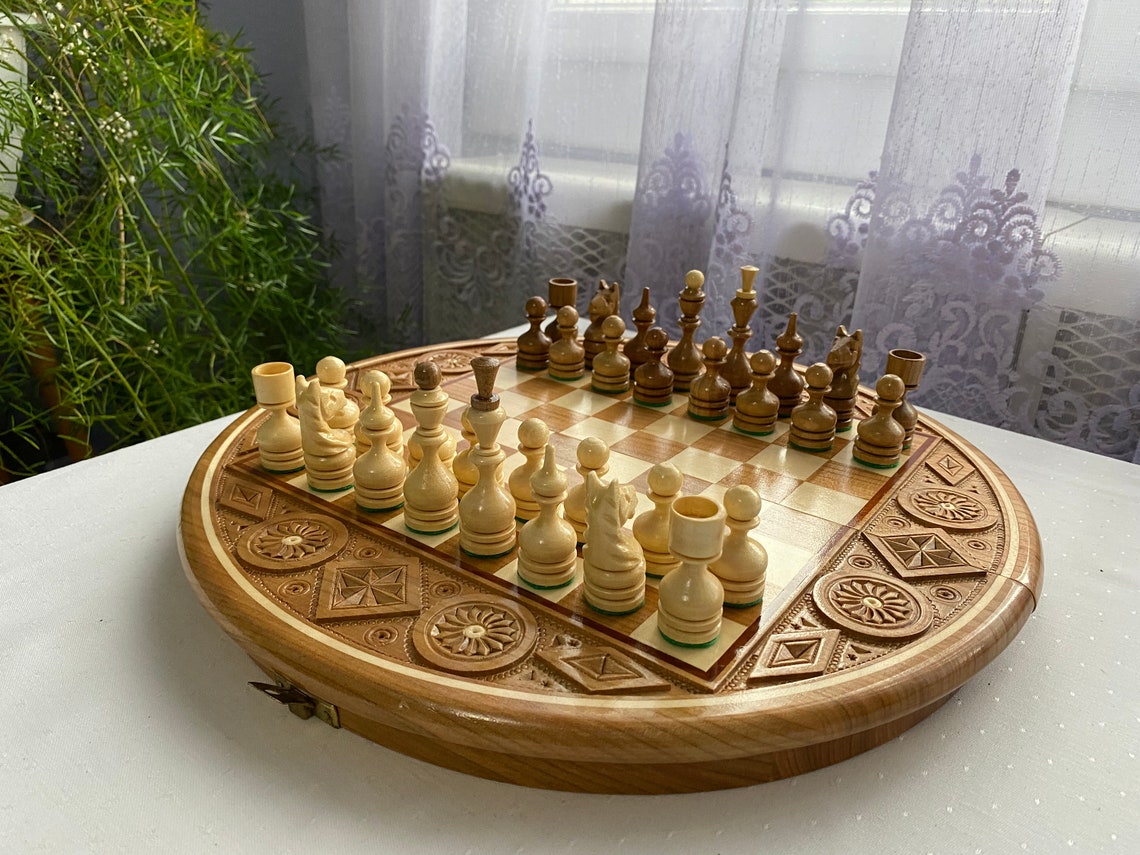 Hand Carved Wooden Round Chess Set, Round Chessboard, Travel Mini Chess ...