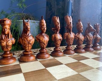 War of Pharaons chess pieces, Egyptian Wooden Chess, Wood Carving Chess Pieces Set, Chess set with storage, Christmas Gift