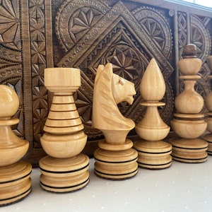 Wooden chess pieces, Chess set wood, Wooden chess set handmade, Hand carved chess pieces Maple and Walnut, Wood carving chess pieces
