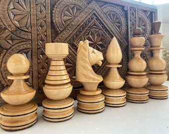 Wooden chess pieces, Chess set wood, Wooden chess set handmade, Hand carved chess pieces Maple and Walnut, Wood carving chess pieces