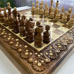 Hand carved chess set, Large folding board, Walnut Chessboard Backgammon set, Travel chess&backgammon board 2in1, Chess board with storage