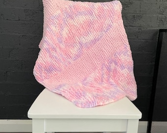 Hand Knitted Fluffy Baby Blanket, Chunky Yarn, Soft Cozy Wrap (90cm x 80cm)