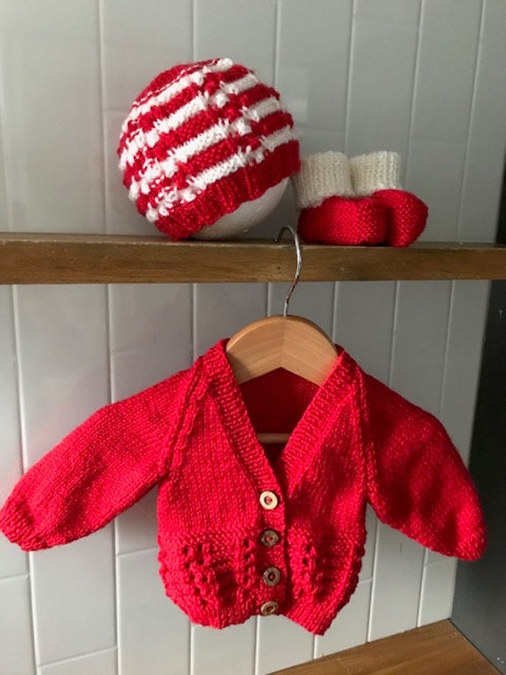 Newborn baby set 100% WOOL, Coming Home Outfit, Hand Knitted, Unsiex Baby Clothes