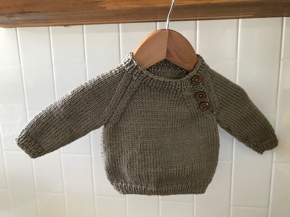 Jumper, 6-9 months, Hand Knitted 100% Wool, Plain,Unisex Baby Clothes, Boy Jumper, Girl Jumper, Baby Gift, Baby Shower