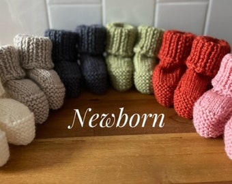 Baby Booties 0-3 Months (8cm Sole) 100% WOOL, hand knitted, baby clothes