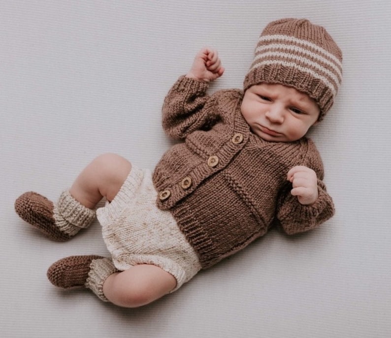 Newborn baby set 100% WOOL, Hand Knitted, Unisex Baby Clothes, Newborn Hospital Outfit, Coming home outfit, Baby shower zdjęcie 1