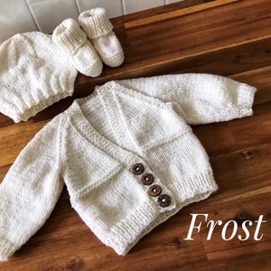 Newborn baby set 100% WOOL, Hand Knitted, Unisex Baby Clothes, Newborn Hospital Outfit, Coming home outfit, Baby shower zdjęcie 2