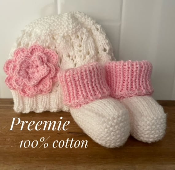 PREEMIE Beanie (With Flower) & Bootees SET 100% Cotton, Hand Knitted, Baby Clothes, coming home outfit
