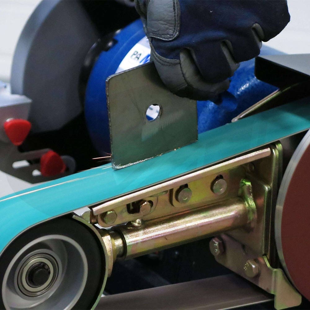 Multitool clearance belt sander
