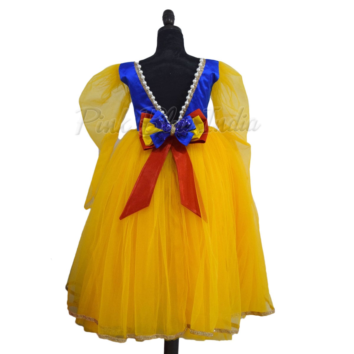 Vestido con capa inspirado en Blancanieves: disfraz de Halloween para niña  - Etsy México, image size:1200x1200
