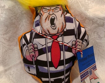 Trump-voodoopop in de gevangenis