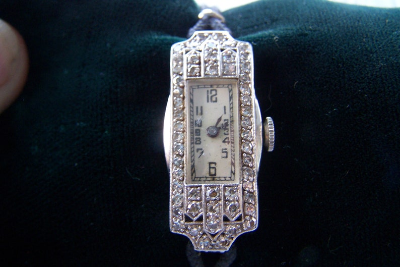 1920s Deco Ladies White gold & 54 Diamonds Watch Works jeweler cleaned W/CASE image 2