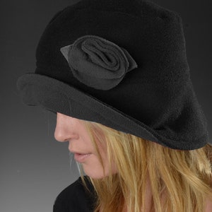 Rain Hat, a water repellant foldable flip hat