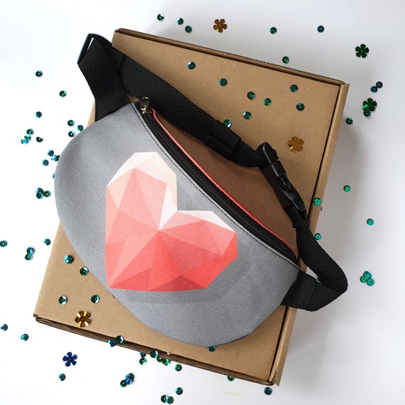 heart bum bag