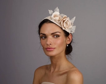 Bridal Headpiece/Fascinator/Wedding Headdress