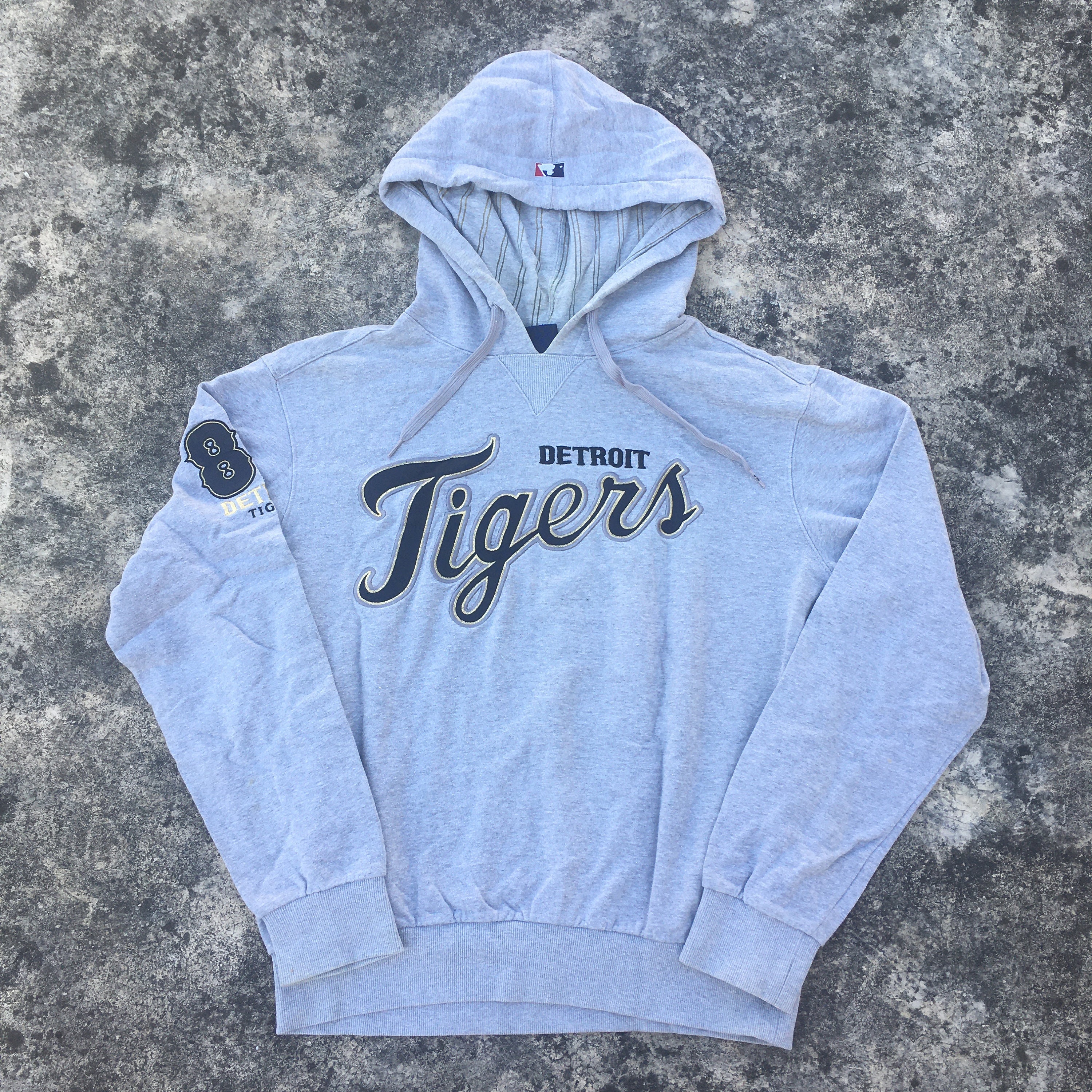 Vintage Detroit Tigers Hoodie / Grey Pullover MLB Vintage 90s Sports