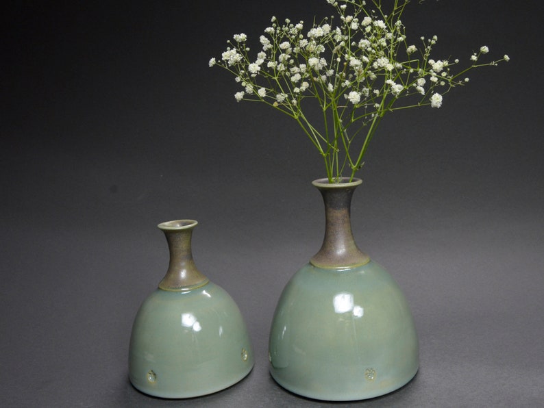 Small green vases single flower vase minimalist Flower Etsy