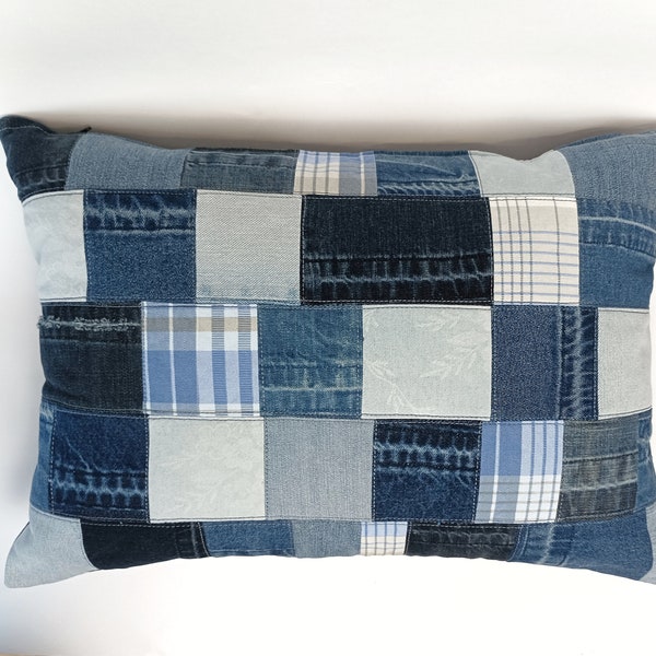 Housse de Coussin jeans Patchwork/ housse de coussin denim/ tissu jeans/ coussin original/recyclage des  jeans