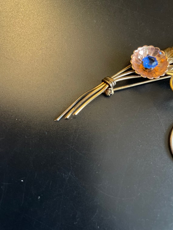 Beautiful Vintage Gold Filled Pin. - image 4