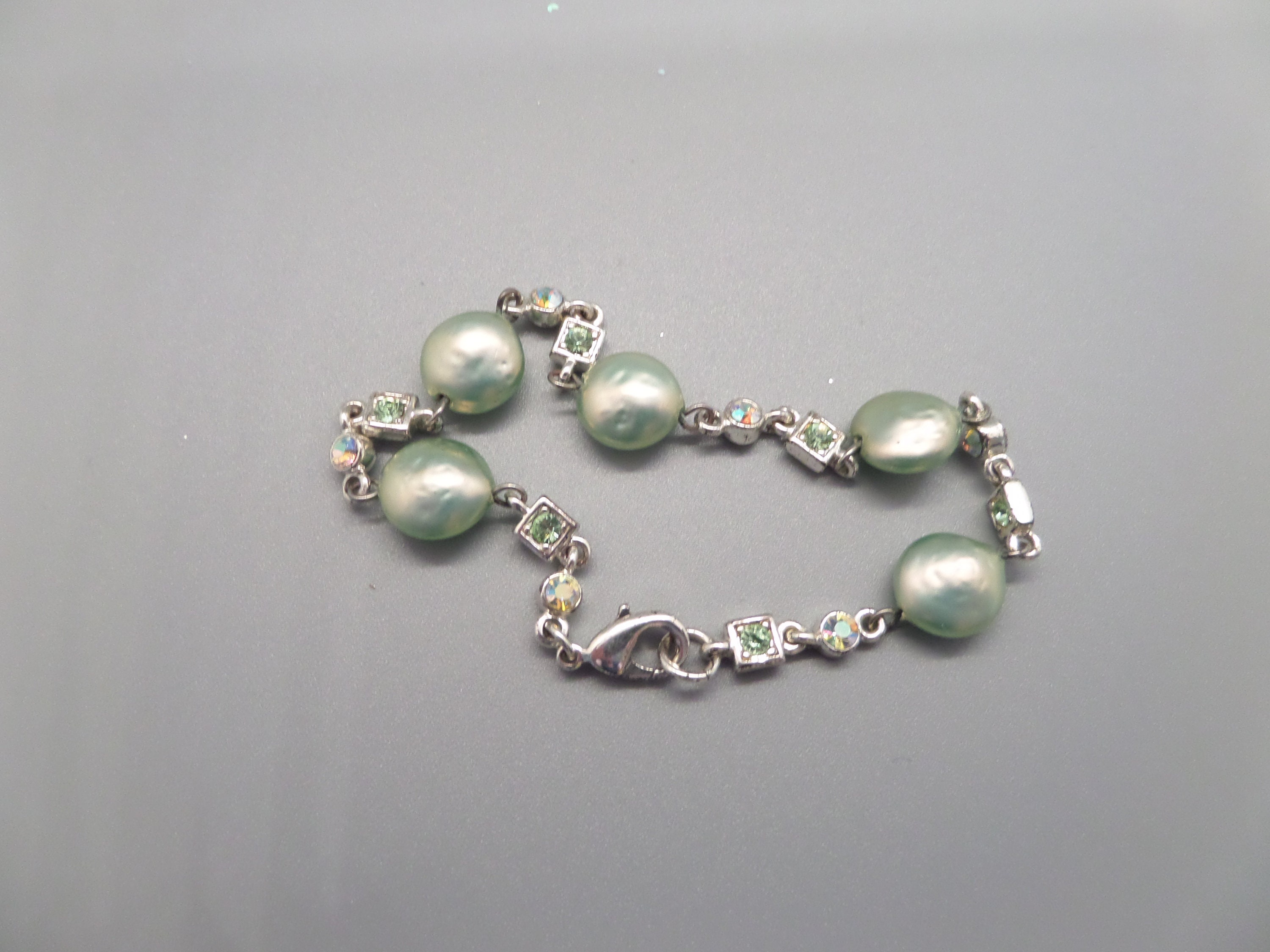 Seafoam grün Süßwasser Perle Armband mit Seafoam grüne | Etsy