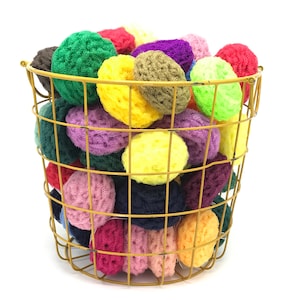 Premium Handmade Nylon Net Dish Scrubbies For Clean Hands and For Kitchen Assorted Colors