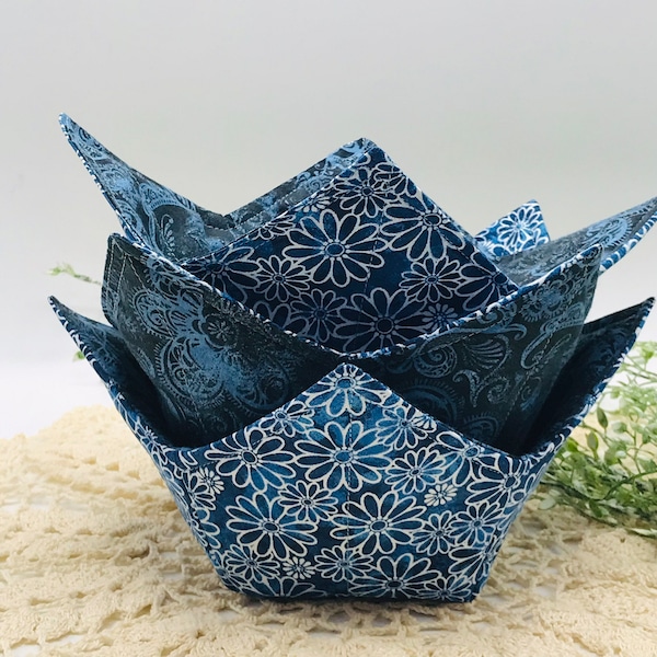 Blue Daisies, Microwave Bowl Cozy Holder In Two Sizes, Soup Bowl Cozy Or Ice Cream Cozy, Reversible, Paisley Blue Daisies, Great Gift Idea!