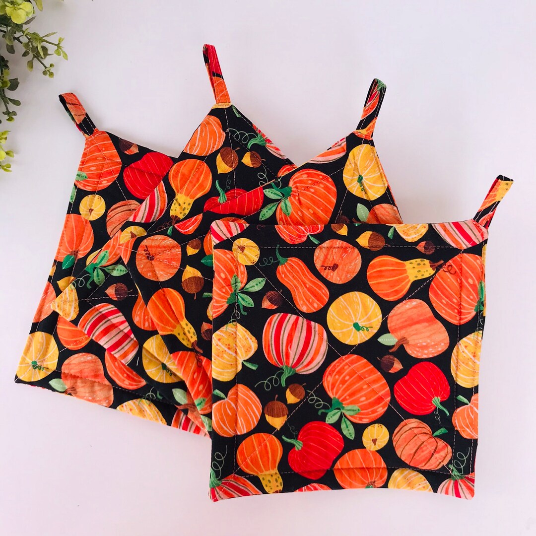 Set of 2 Potholders Bright Pumpkins and Gourds on Black Etsy