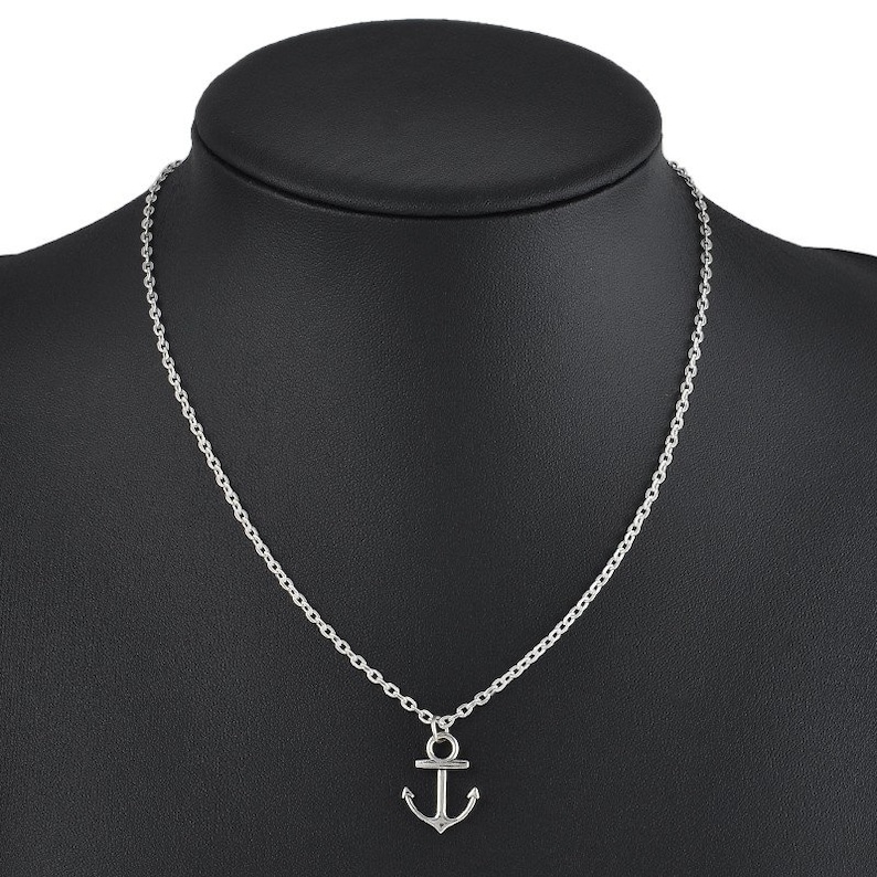 Silver Chain Anchor Minimalist
