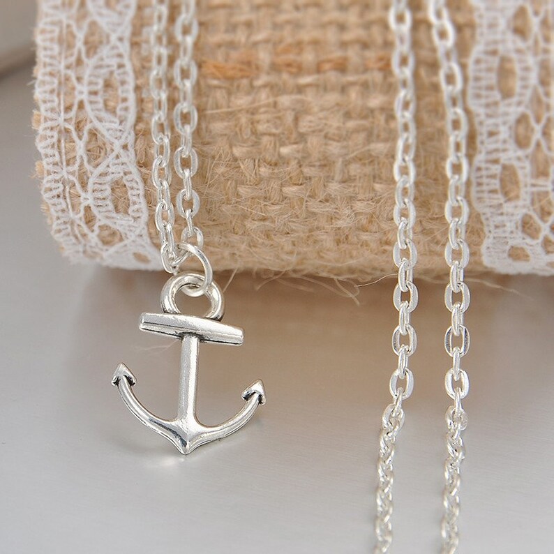 Silver Chain Anchor Minimalist