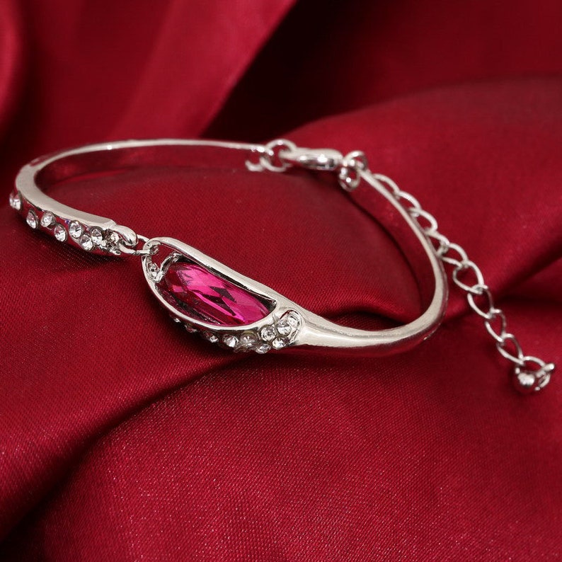 Pink Bangle Glitter Stone